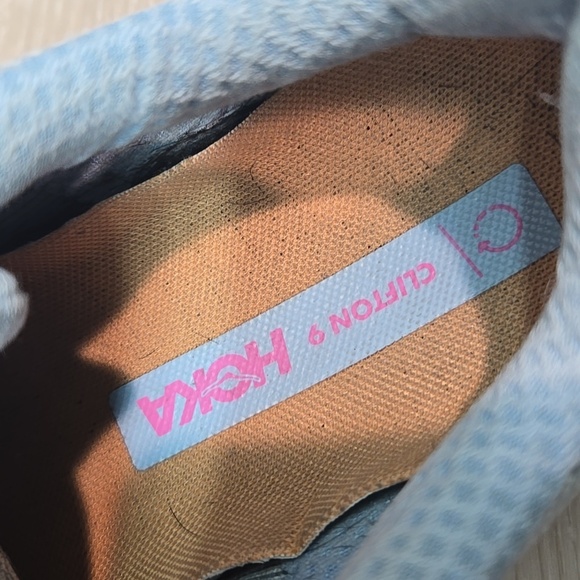 Hoka One One Women's Clifton 9 Athletic Running Shoes Sz 10B - Picture 16 of 16